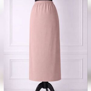 Nuggles Rose Classic Skirt